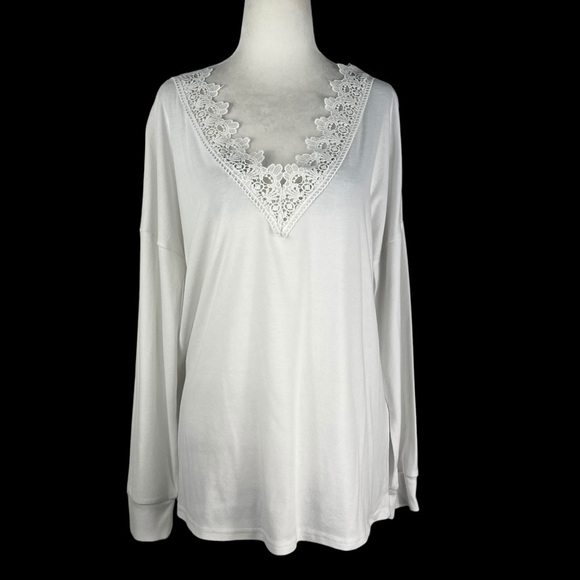 V-NECK EYELASH LACE TRIM WOMEN'S LONG SLEEVED TUNIC/TOP - Picture 1 of 9